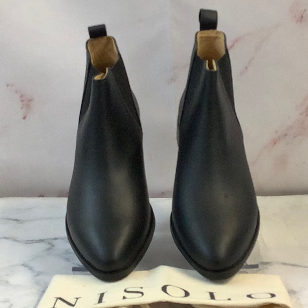 NIB Nisolo Everyday Chelsea Boot - Black and Rubber Size 6.5